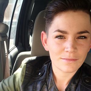 Meet your Posher, Vina